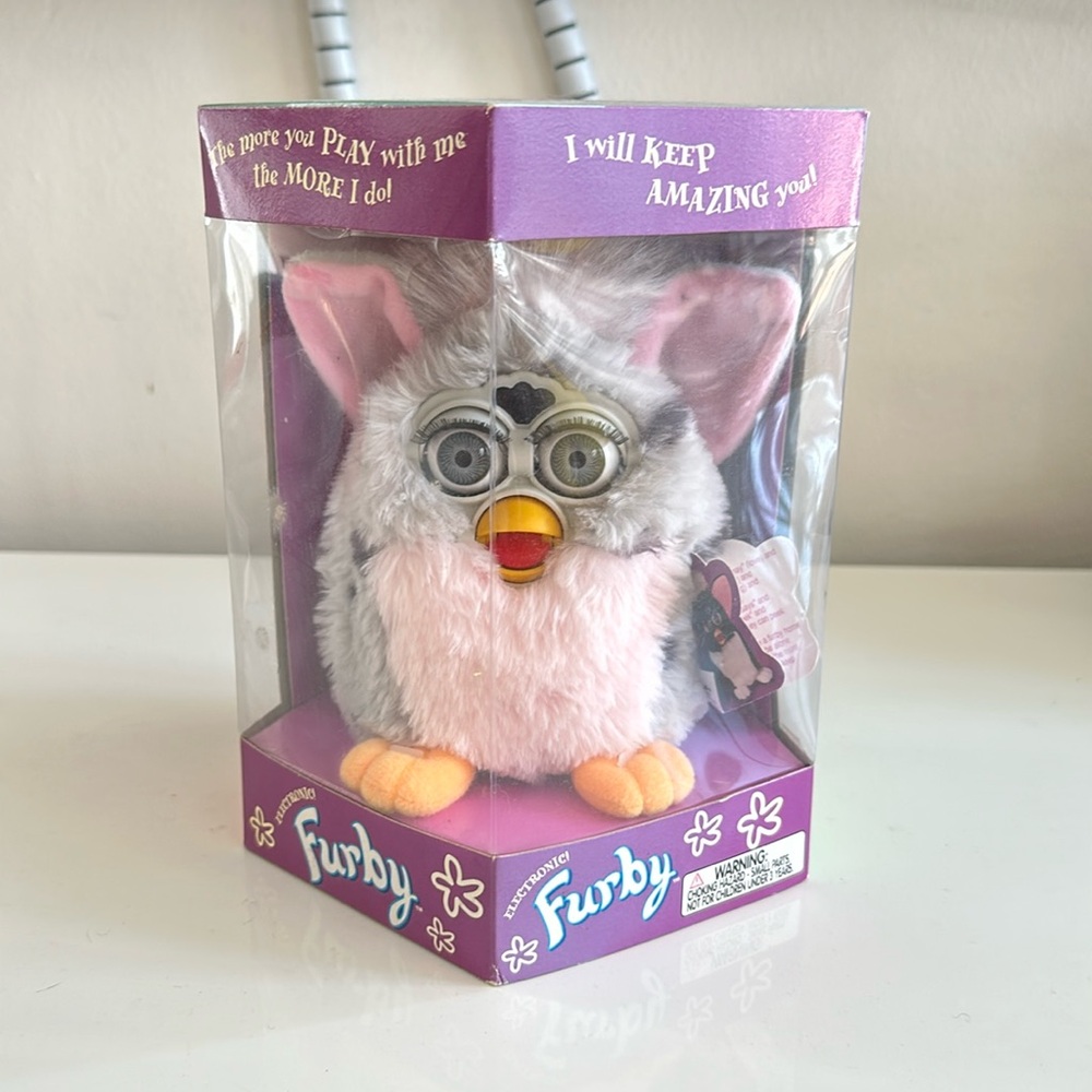 Vintage Furby first generation new in box 1998 70-800